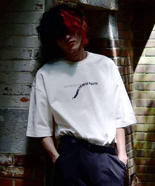G.O.C（ジーオーシー）の「オーバーサイズ コットン マルチプリント 半袖 Tシャツ（Tシャツ/カットソー・メンズ・ホワイト/チャコールグレー/ブラック/グリーン/ボルドー/ブルーグレー/ホワイト系その他/ブラック系その他/グレー系その他/ホワイト系その他2/ホワイト系その他3/ホワイト系その他4/ホワイト系その他5/ホワイト系その他6/ブラック系その他2/ブラック系その他3/ブラック系その他4/ブラック系その他5/ブラック系その他6・MEDIUM/LARGE）」の6枚目の写真