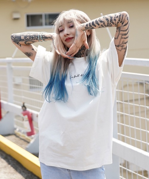 G.O.C（ジーオーシー）の「オーバーサイズ コットン マルチプリント 半袖 Tシャツ（Tシャツ/カットソー・メンズ・ホワイト/チャコールグレー/ブラック/グリーン/ボルドー/ブルーグレー/ホワイト系その他/ブラック系その他/グレー系その他/ホワイト系その他2/ホワイト系その他3/ホワイト系その他4/ホワイト系その他5/ホワイト系その他6/ブラック系その他2/ブラック系その他3/ブラック系その他4/ブラック系その他5/ブラック系その他6・MEDIUM/LARGE）」の21枚目の写真