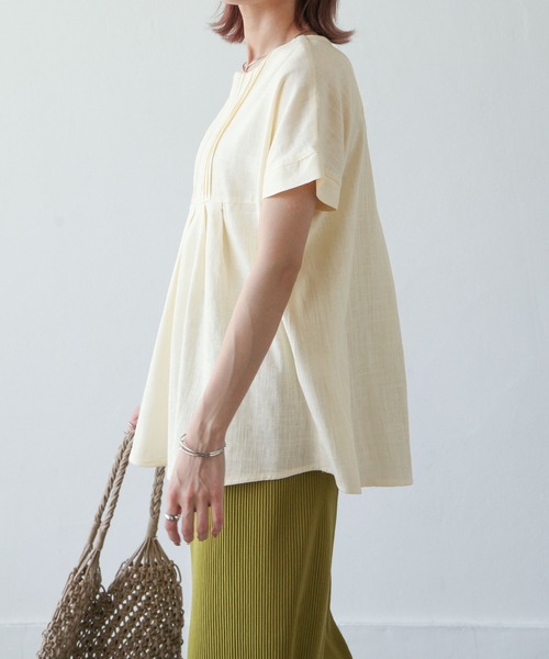 Chillfar（チルファー）の「キーネックレース付きブラウス（シャツ/ブラウス・レディース・スミクロ/アイボリー/イエロー/ナチュラル・LARGE/MEDIUM）」の14枚目の写真