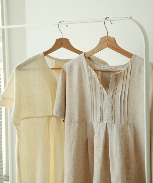 Chillfar（チルファー）の「キーネックレース付きブラウス（シャツ/ブラウス・レディース・スミクロ/アイボリー/イエロー/ナチュラル・LARGE/MEDIUM）」の11枚目の写真