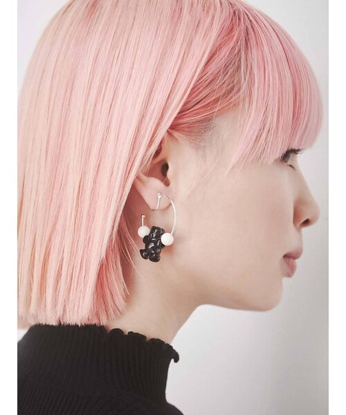merry jenny（メリージェニー）の「acrylic bear earring（イヤリング・レディース・ブラック/ブラウン/クリア・FREE）」の10枚目の写真