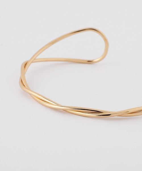 ANEMONE（アネモネ）の「ツイストメタルバングル（バングル/リストバンド・レディース・ゴールド・FREE）」の3枚目の写真