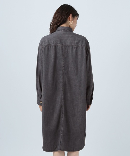 BAYFLOW（ベイフロー）の「【LEE(リー)】デニムシャツワンピ（ワンピース・レディース・ライトブルー/ブラック/サックスブルー系・FREE）」の14枚目の写真