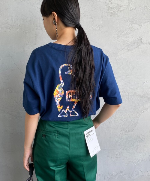 CHUMS（チャムス）の「[CHUMS/チャムス] ブービーロゴ オーシャンダイ柄 バックプリントTシャツ（Tシャツ/カットソー・レディース・ネイビー/ブラック/ホワイト・L/M/XL）」の3枚目の写真