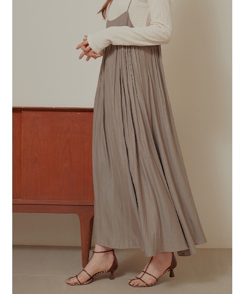 Stylevoice for xxx(スタイルヴォイスフォー)の「2WAYサテンギャザースカート(スカート・レディース・ブラック/カーキ・FREE)」の7枚目の写真