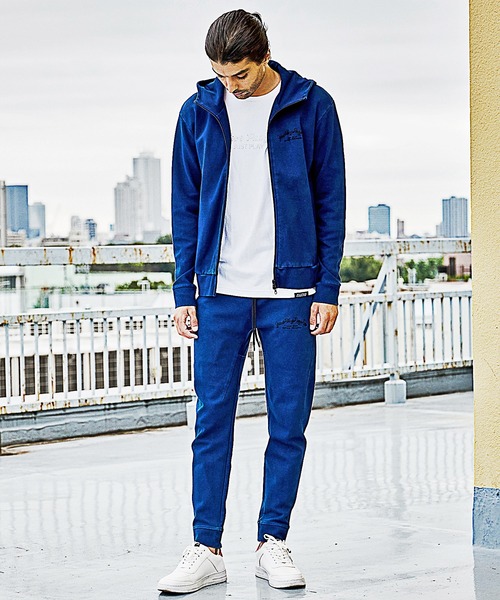 RATTLE TRAP（ラトルトラップ）の「【JUST PLAY】インディゴポンチ立体ジョガーパンツ<セットアップ対応＞（その他パンツ・メンズ・ブルー・LL/S/M/L）」の2枚目の写真