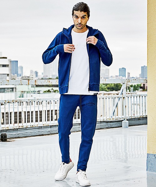 RATTLE TRAP（ラトルトラップ）の「【JUST PLAY】インディゴポンチ立体ジョガーパンツ<セットアップ対応＞（その他パンツ・メンズ・ブルー・LL/S/M/L）」の4枚目の写真