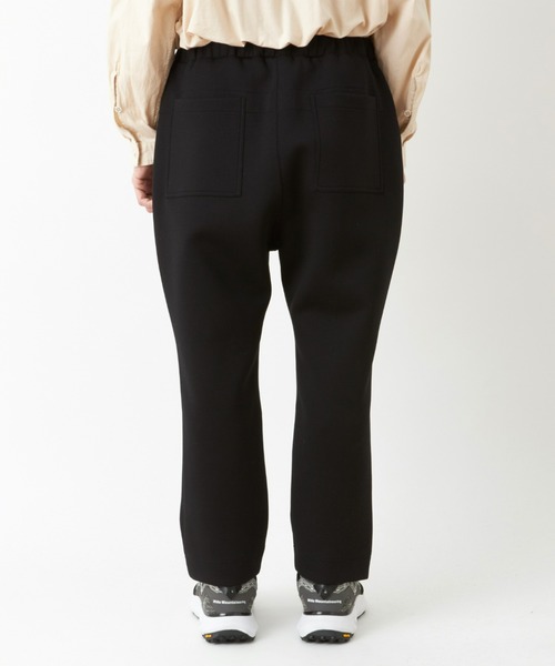 WHITE MOUNTAINEERING(ホワイトマウンテニアリング)の「WM×F.C.RealBRISTOl SWEAT PANTS(スウェットパンツ・メンズ・ブラック・1/2/0/3)」の5枚目の写真