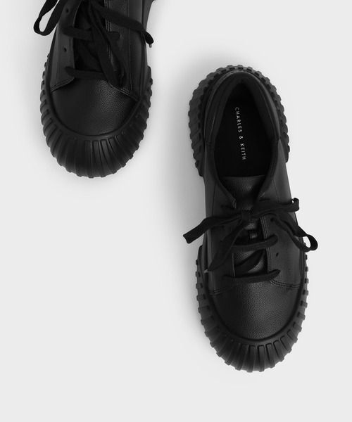 CHARLES & KEITH（チャールズ & キース）の「Adrian アドリアン チャンキーソールスニーカー（スニーカー・レディース・ライトグリーン/オフホワイト/ブラック・23cm/23.5cm/24.5cm/22.5cm/25cm）」の10枚目の写真