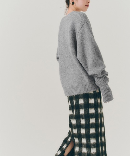 titivate（ティティベイト）の「ｱｰﾑｳｫｰﾏｰ付ﾆｯﾄﾌﾟﾙｵｰﾊﾞｰ（ニット/セーター・レディース・ベージュ/グレー/ブルー/ブラウン・M/S）」の5枚目の写真