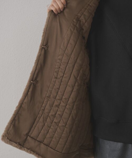 Kari & lili（カウリアンドリィリィ）の「ファーZIPベスト（ベスト・レディース・ブラウン・FREE）」の11枚目の写真