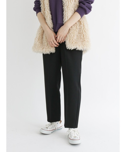 Samansa Mos2 blue(サマンサモスモスブルー)の「【吸湿発熱】マルチスタイルテーパードパンツ(その他パンツ・レディース・ブラウン/イエロー/ミント/チャコール/オフホワイト/ライトベージュ/ブラック・SMALL/LARGE/MEDIUM)」の3枚目の写真