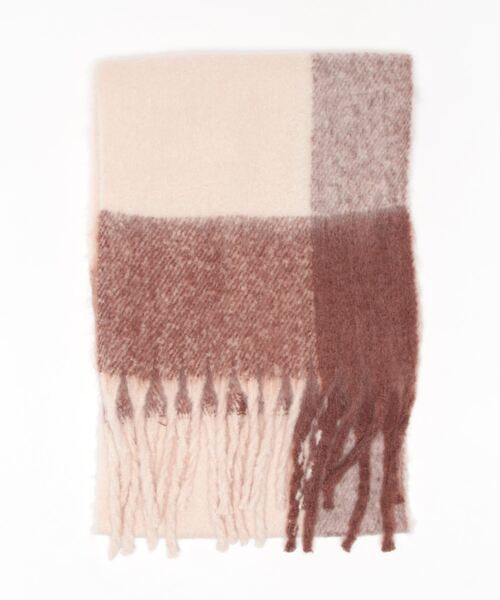 OLD BETTY'S（オールドベティーズ）の「ふわふわボリュームチェックマフラー（マフラー・レディース・ブラック/ブラウン/マスタード・ﾌﾘ-）」の4枚目の写真