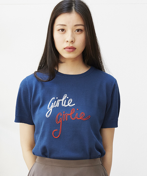 BELLA FREUD（ベラ・フルード）の「Bella Freud　『GIRLIE GIRLIE』 半袖ニット（ニット/セーター・レディース・ダークブルー/ブラック・SMALL/MEDIUM）」の4枚目の写真