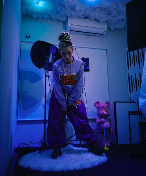 GALFY(ガルフィー)の「【GALFY/ガルフィー】わんわん落書きロングスリーブTシャツ(Tシャツ/カットソー・メンズ・ホワイト系その他/ブラック系その他/パープル系その他・L/XL)」の18枚目の写真