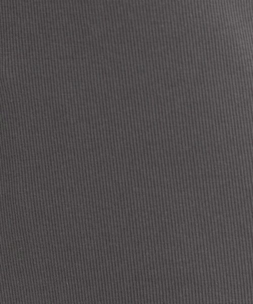 SHOO・LA・RUE（シューラルー）の「◆細リブ タンクトップ（タンクトップ・レディース・ホワイト系/ブラック/チャコールグレー・02/03/04）」の8枚目の写真