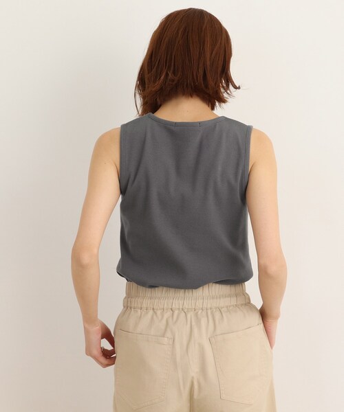 SHOO・LA・RUE（シューラルー）の「◆細リブ タンクトップ（タンクトップ・レディース・ホワイト系/ブラック/チャコールグレー・02/03/04）」の20枚目の写真