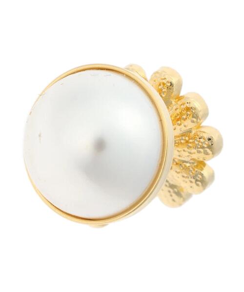 Green Parks(グリーンパークス)の「・HALF TIME リバーシブル花パールイヤリング(イヤリング・レディース・ブラック/ホワイト/イエロー・FREE)」の4枚目の写真