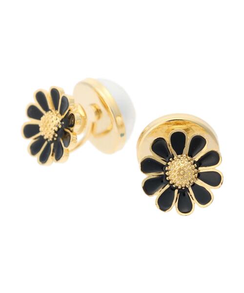 Green Parks(グリーンパークス)の「・HALF TIME リバーシブル花パールイヤリング(イヤリング・レディース・ブラック/ホワイト/イエロー・FREE)」の8枚目の写真