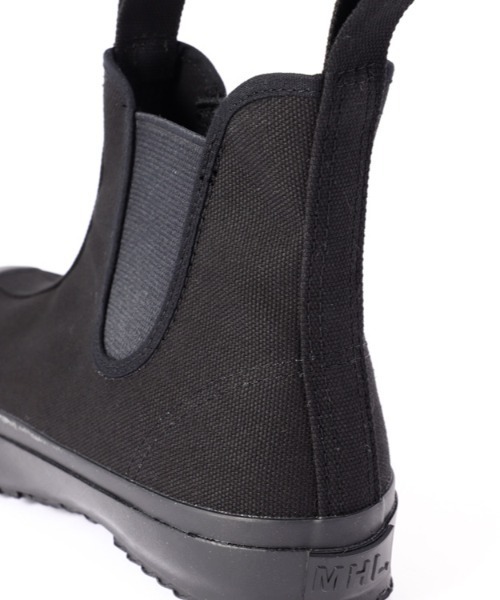 MHL.(エムエイチエル)の「CHELSEA BOOT(スニーカー・レディース・ブラック/カーキ・24.0/25.0/23.0)」の8枚目の写真