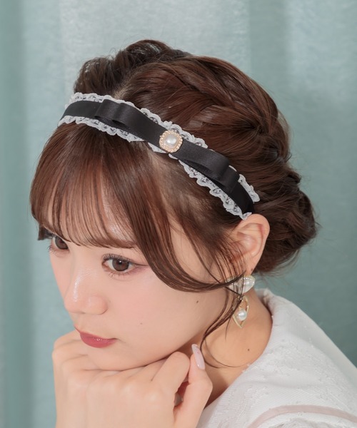 ROJITA（ロジータ）の「パール付きリボンレースカチューシャ（カチューシャ・レディース・マルチ/ブルー/ブラック・FREE）」の13枚目の写真