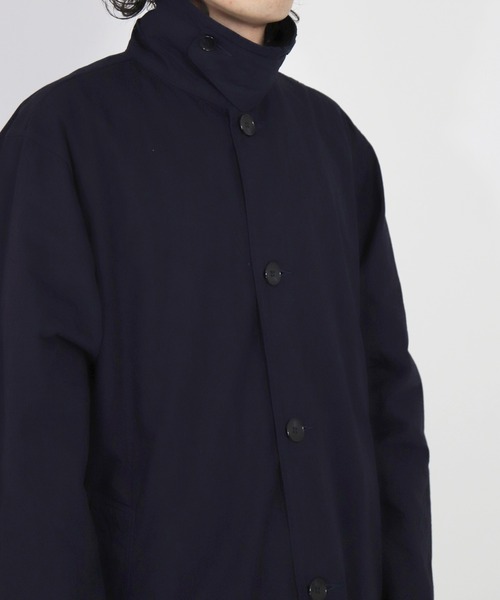 SPELLBOUND（スペルバウンド）の「[SPELLBOUND / スペルバウンド]　高密度ウェザー　ステンカラーコート（ステンカラーコート・メンズ・グリーン/ネイビー/ベージュ・2/3）」の8枚目の写真