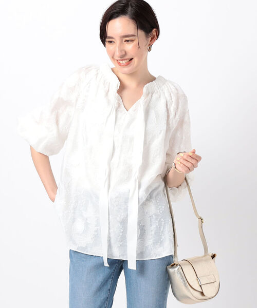◇【WEB限定】カットジャガードバックリボンブラウス