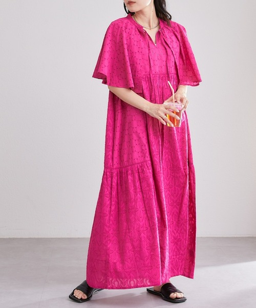 CIAOPANIC TYPY(チャオパニックティピー)の「【india】コットンレースジャガードケープワンピース(ワンピース・レディース・オフホワイト/ブラック/ピンク・ONE SIZE)」の3枚目の写真