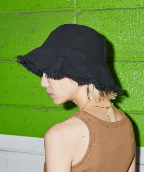Auntie Rosa Holiday（アンティローザホリデー）の「ツイルフリンジバケットハット（ハット・レディース・ブラック/ホワイト・FREE）」の3枚目の写真