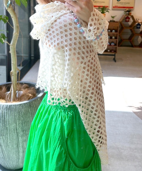 Alley by w closet（アリーバイダブルクローゼット）の「【Alley】おっきめ穴メッシュフードプルオーバー（パーカー・レディース・オフホワイト/ブラック・FREE）」の21枚目の写真