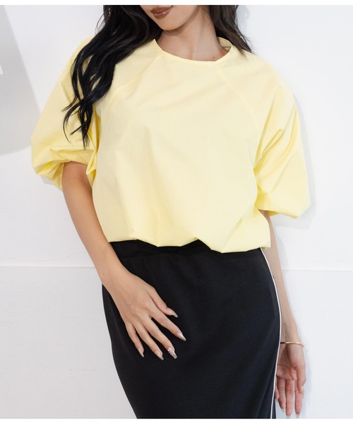 LATINA（ラティーナ）の「バルーンボリュームショートトップスカットソー（Tシャツ/カットソー・レディース・ネイビー/イエロー・FREE）」の15枚目の写真