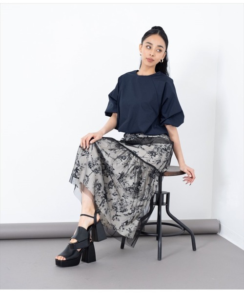 LATINA（ラティーナ）の「バルーンボリュームショートトップスカットソー（Tシャツ/カットソー・レディース・ネイビー/イエロー・FREE）」の9枚目の写真