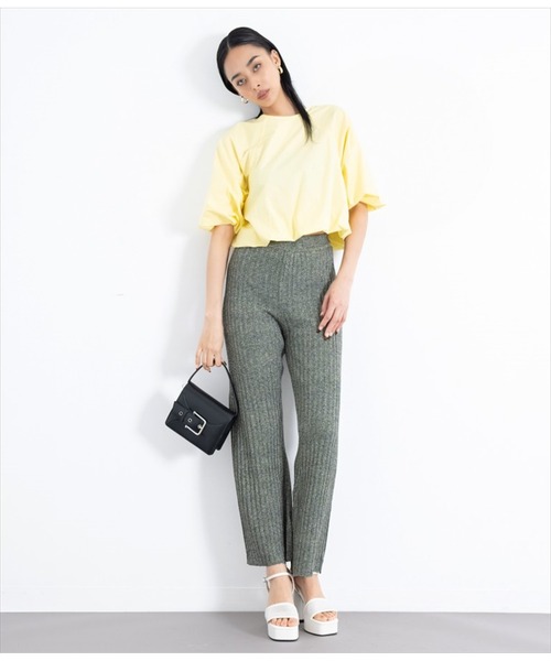 LATINA（ラティーナ）の「バルーンボリュームショートトップスカットソー（Tシャツ/カットソー・レディース・ネイビー/イエロー・FREE）」の12枚目の写真