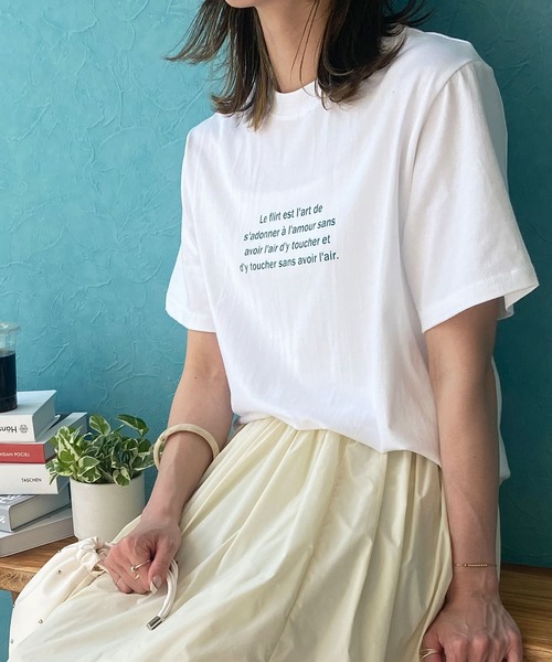 reca(レカ)の「アソートロゴプリントTシャツ(Tシャツ/カットソー・レディース・ホワイト×グリーン/ホワイト×レッド/ホワイト系1/ホワイト×ネイビー/ホワイト系2・FREE)」の1枚目の写真