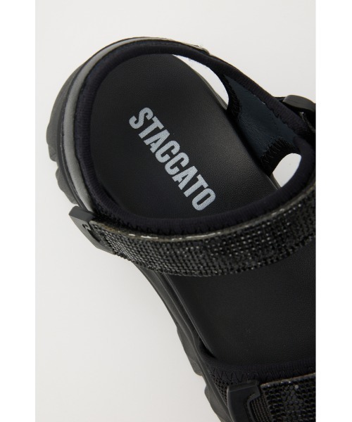 STACCATO（スタッカート）の「ミラーボリュームサンダル（サンダル・レディース・ブラック/ホワイト・23cm/23.5cm/24.5cm/24cm/22.5cm/22cm）」の6枚目の写真