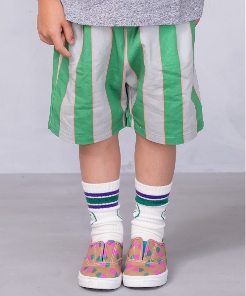 Life Support Products（ライフサポートプロダクツ）の「タックショートパンツ（80～150cm)（その他パンツ・キッズ・レッド系その他/ブラック系その他/ブルー/ブラック/ベージュ/ピンク/イエロー/グリーン/ライトグリーン・80/90/95/100/110/120/130/140/150）」の4枚目の写真