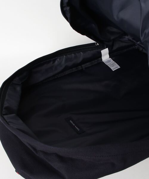 TOMMY HILFIGER（トミーヒルフィガー）の「TOMMY HILFIGER / トミー ヒルフィガー YORK HP BACK PACK バックパック（バックパック/リュック・メンズ・ブラック/ネイビー・FREE）」の6枚目の写真