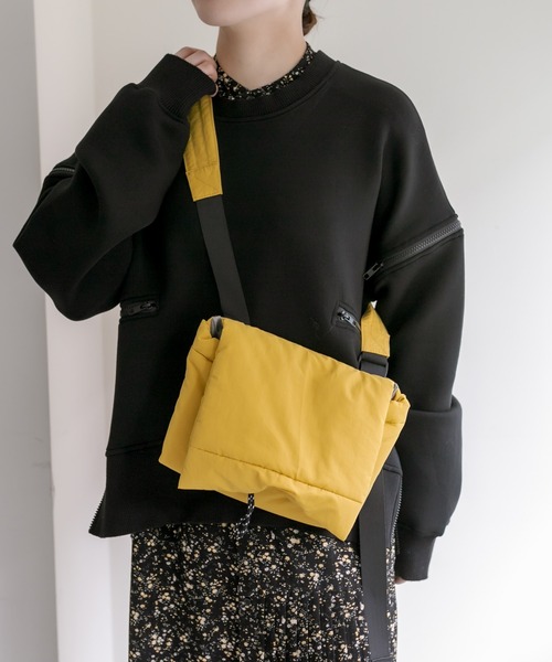 ear PAPILLONNER(イアパピヨネ)の「《ロクヨンクロス》ボンディングショルダーバッグ(ショルダーバッグ・レディース・ブラック/カーキ/イエロー/ホワイト・FREE)」の14枚目の写真