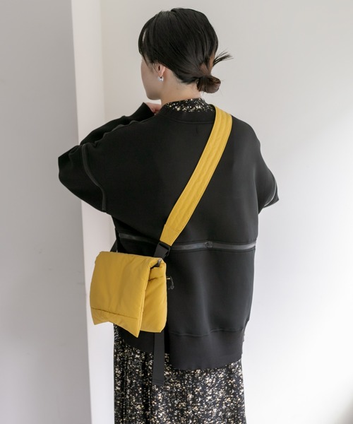 ear PAPILLONNER(イアパピヨネ)の「《ロクヨンクロス》ボンディングショルダーバッグ(ショルダーバッグ・レディース・ブラック/カーキ/イエロー/ホワイト・FREE)」の18枚目の写真