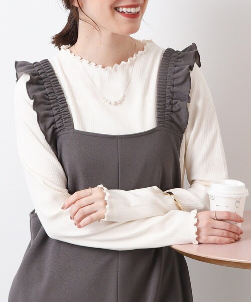 SHOO・LA・RUE（シューラルー）の「◆メロー使いボトルネック長袖インナー（Tシャツ/カットソー・レディース・オフホワイト/ブラック/ブラウン系・02/03/04）」の2枚目の写真