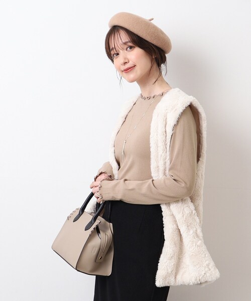 SHOO・LA・RUE（シューラルー）の「◆メロー使いボトルネック長袖インナー（Tシャツ/カットソー・レディース・オフホワイト/ブラック/ブラウン系・02/03/04）」の20枚目の写真