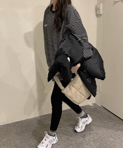 wears(ウェアーズ)の「ボーダービッグシルエットトレーナー(Tシャツ/カットソー・レディース・ホワイト/ブラック・FREE)」の20枚目の写真