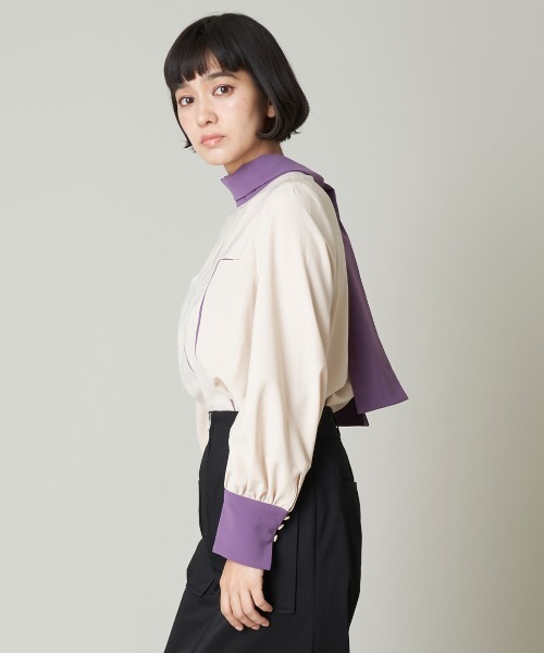 A de a.v.v(アードアー・ヴェ・ヴェ)の「バイカラーパイピングボウタイブラウス(シャツ/ブラウス・レディース・ベージュ/ブラック・38/36)」の1枚目の写真