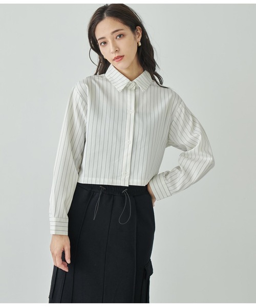 ANAP(アナップ)の「ピンストライプクロップドシャツ【セットアップ対応】(シャツ/ブラウス・レディース・スミクロ/オフホワイト/ブラウン・FREE)」の6枚目の写真