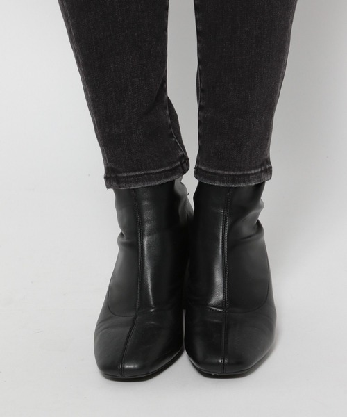 LOWRYS FARM デニムセットアップ　完売品　✴︎新品未使用 LOWRYS FARM（ローリーズファーム）の「スタイルアップデニムスキニー