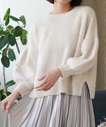 ラクーンボリュームスリーブクルーネックニット