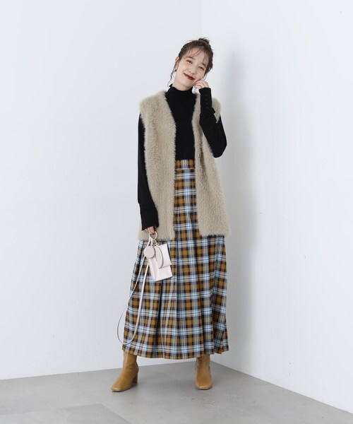 N.（N. Natural Beauty Basic）（エヌエヌナチュラルビューティーベーシック）の「◆ボタンカフススリーブカットソー（Tシャツ/カットソー・レディース・オフホワイト/ブラック/ミント・MEDIUM）」の7枚目の写真