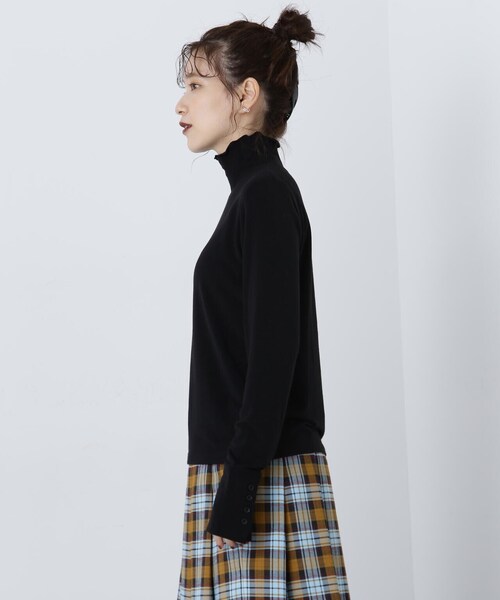 N.（N. Natural Beauty Basic）（エヌエヌナチュラルビューティーベーシック）の「◆ボタンカフススリーブカットソー（Tシャツ/カットソー・レディース・オフホワイト/ブラック/ミント・MEDIUM）」の13枚目の写真