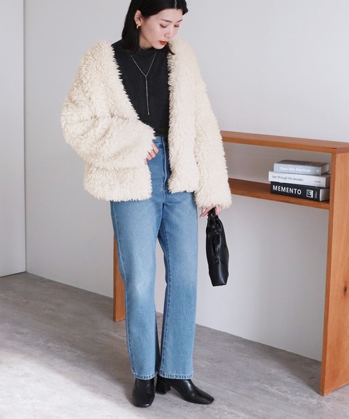 reca（レカ）の「シープファーノーカラーミドルコート（ノーカラーコート・レディース・アイボリー/ライトベージュ・FREE）」の8枚目の写真