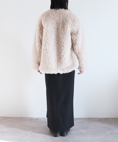 reca（レカ）の「シープファーノーカラーミドルコート（ノーカラーコート・レディース・アイボリー/ライトベージュ・FREE）」の19枚目の写真